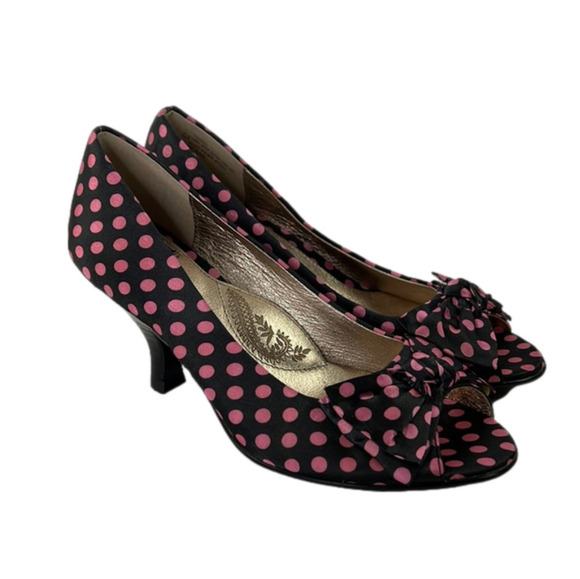 Söfft Black with Pink Polka Dot Retro Heels - Picture 1 of 9